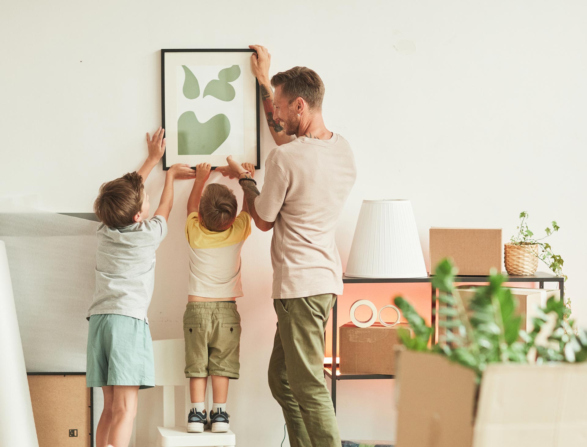 Hanging up a picture